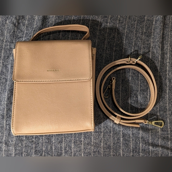 Matt & Nat Oka Crossbody - Picture 2 of 4